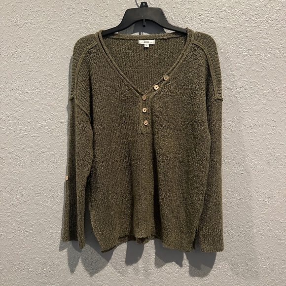 Green V Neck Sweater - Size M - Picture 1 of 7